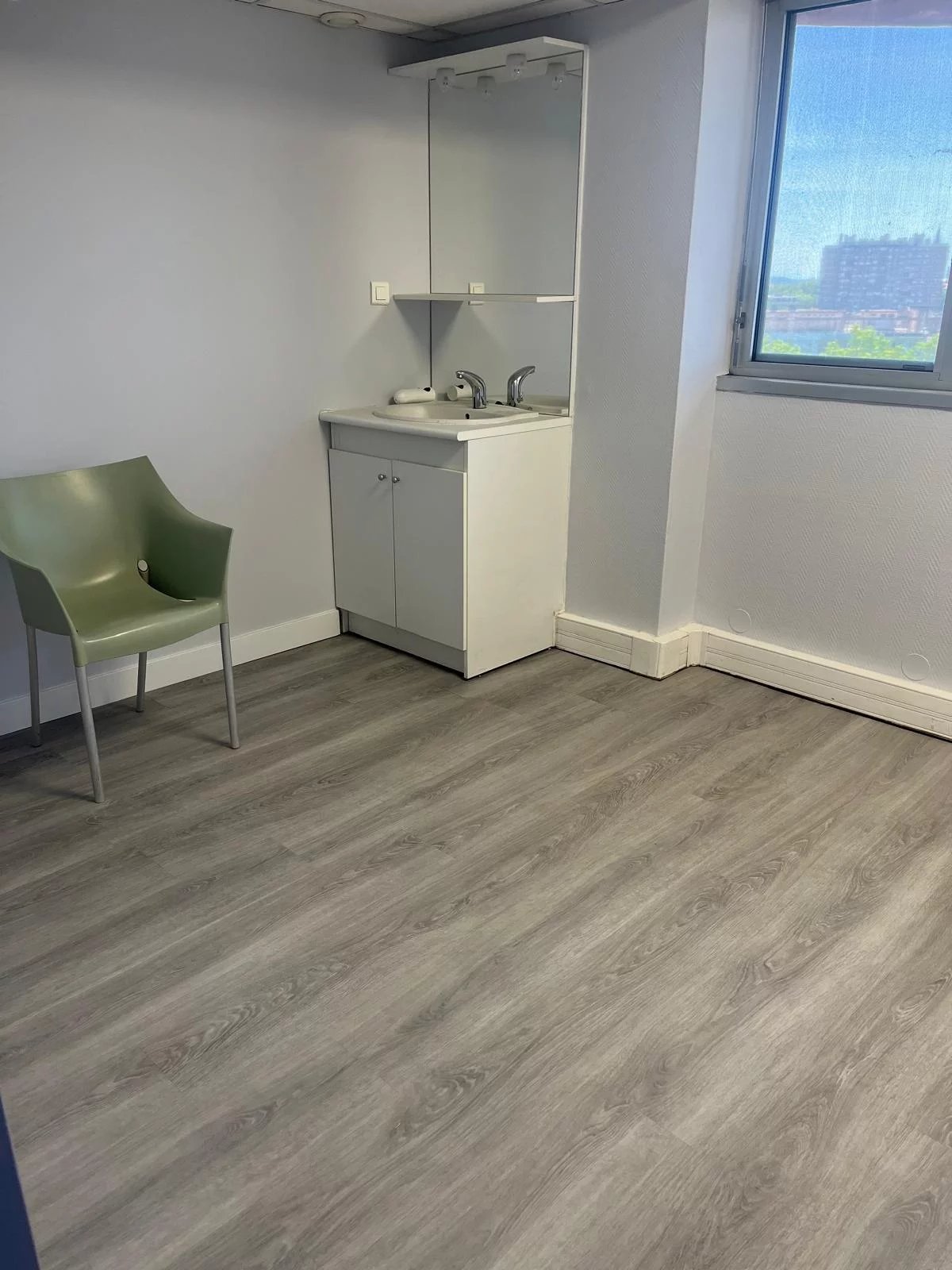 MINIMES - BUREAUX