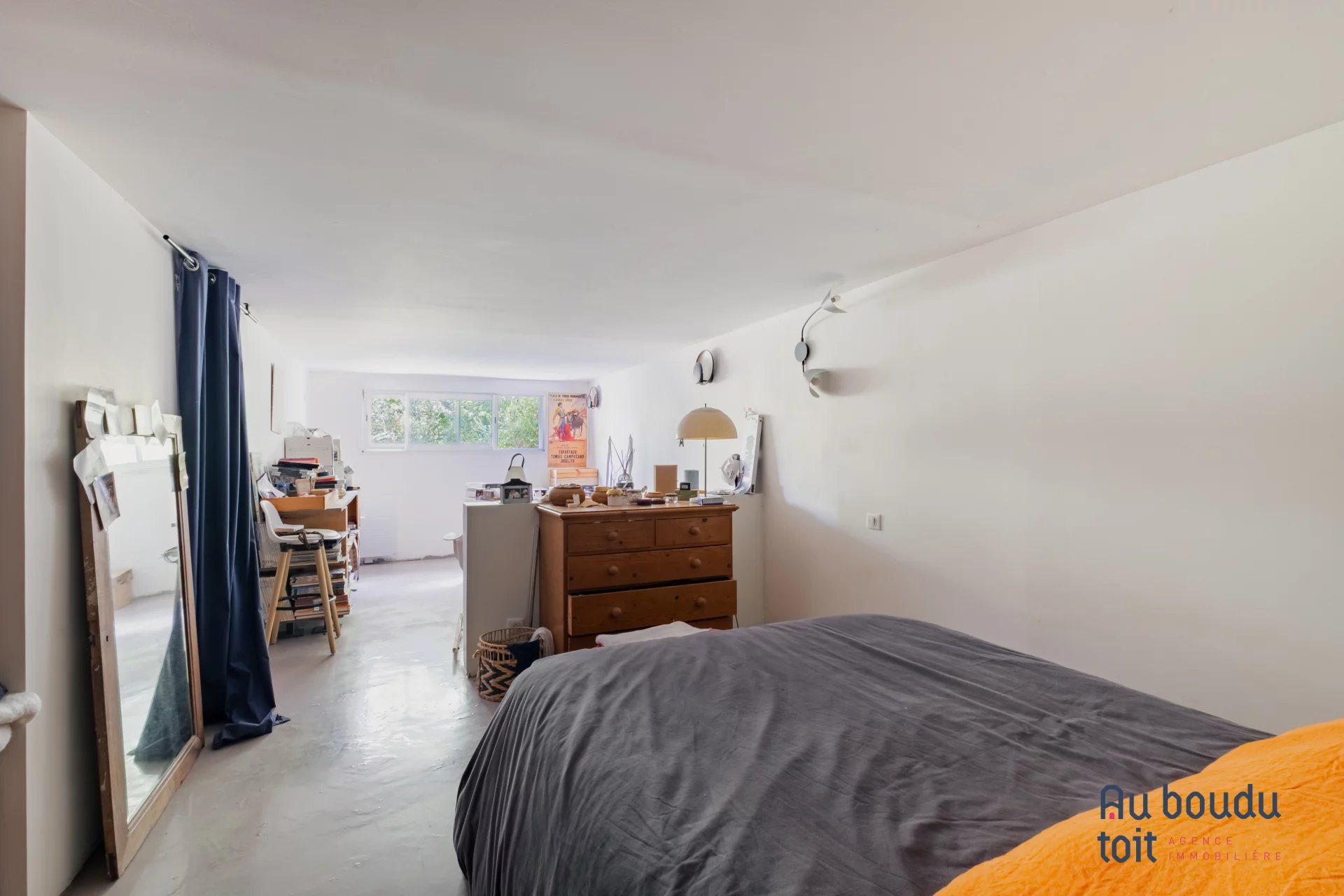 Maison 5 pièces sur une parcelle de 3000m2 - image 2