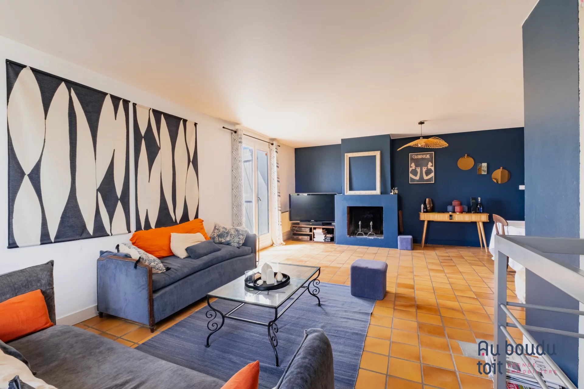 Maison 5 pièces sur une parcelle de 3000m2 - image 8