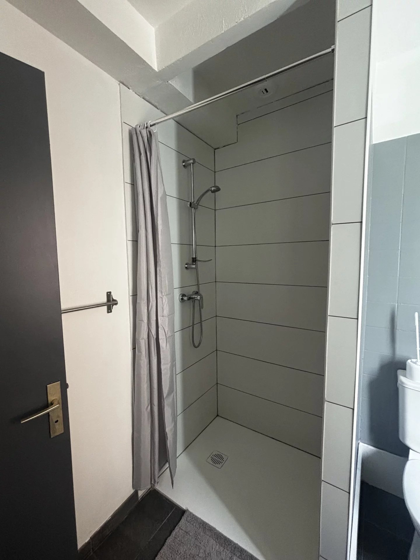 AUTERIVE - Appartement T2 meublé - image 4